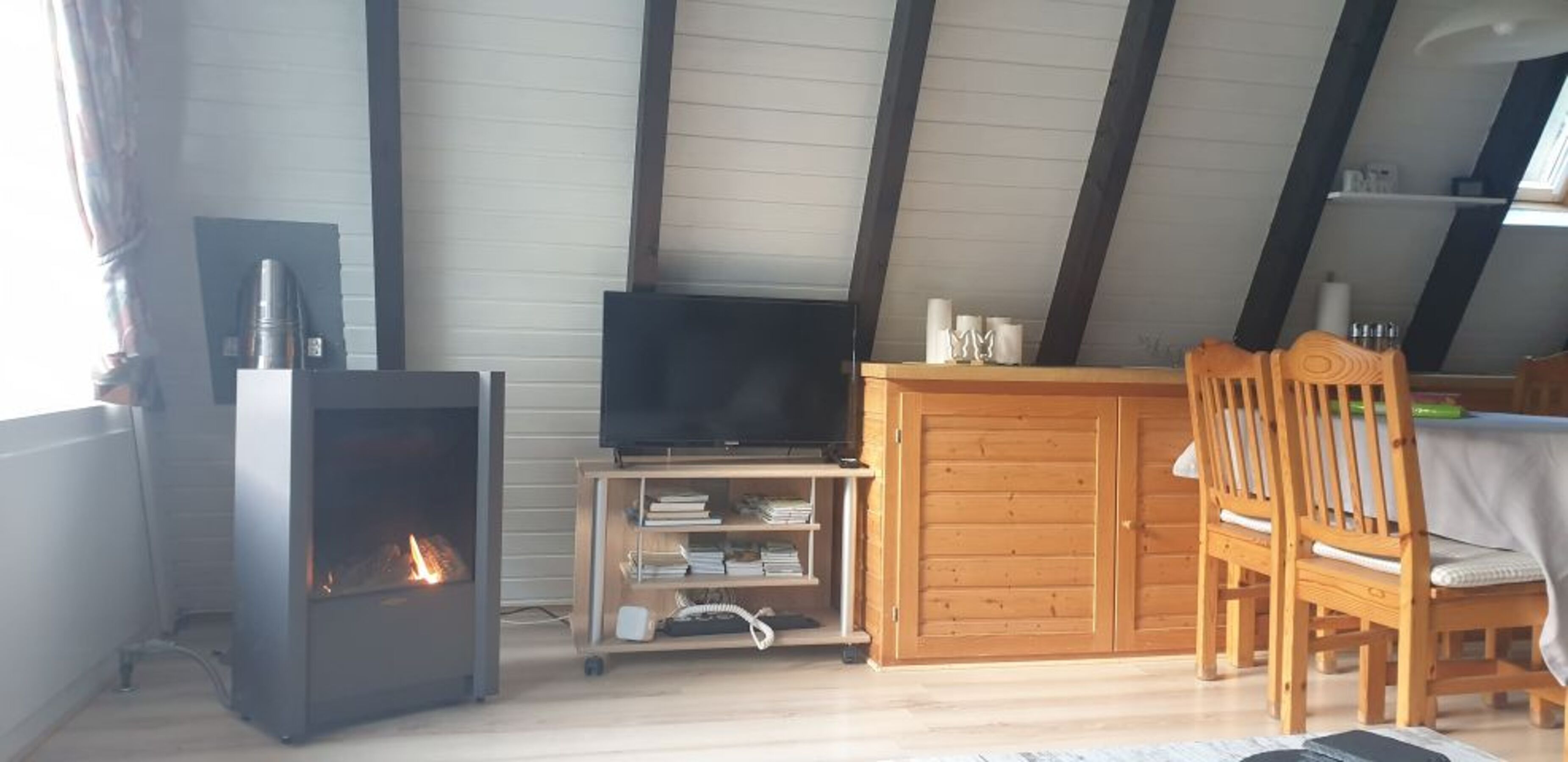 Flüssiggasofen und Fernseher