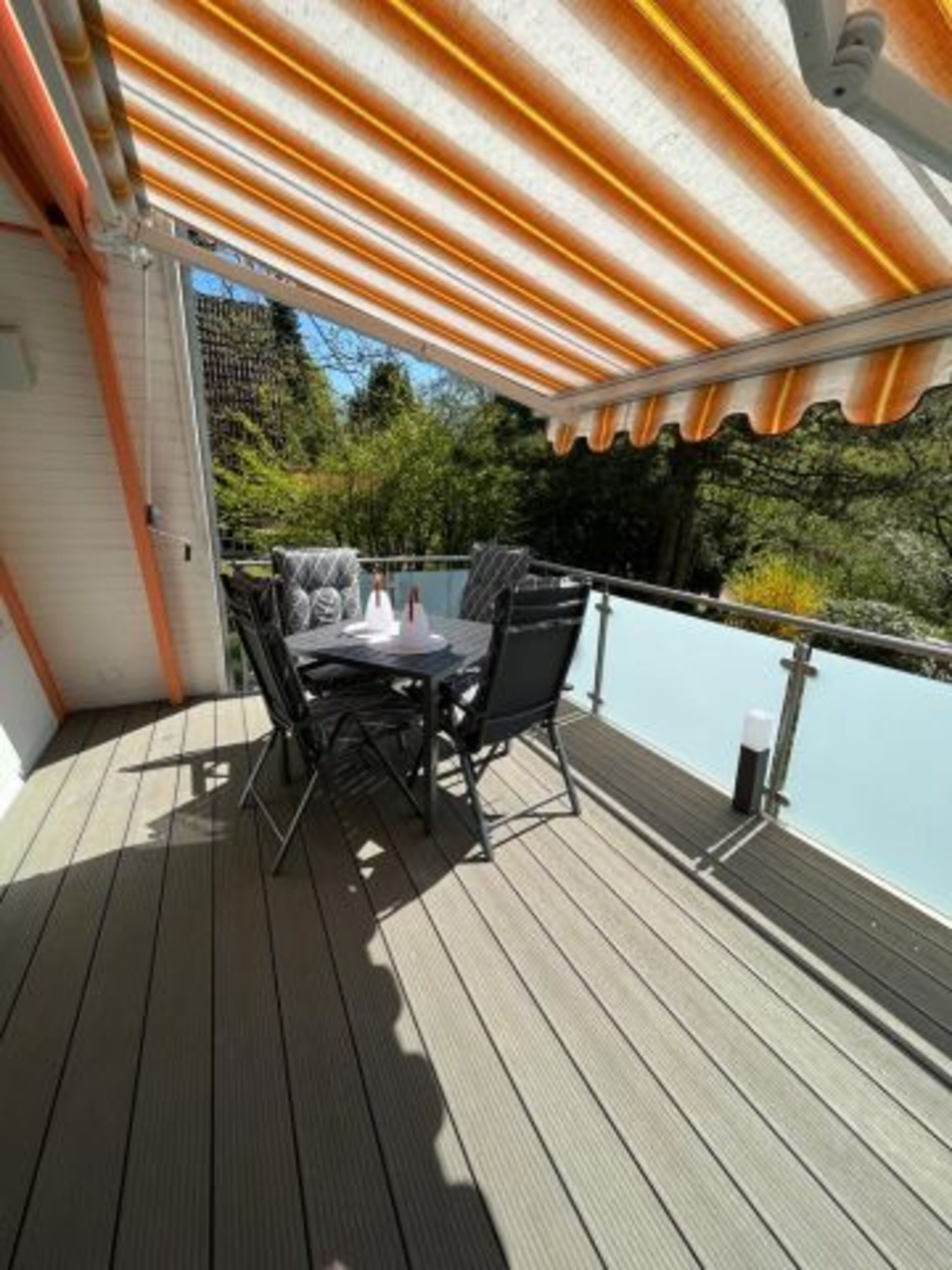 Balkon mit Terrasse