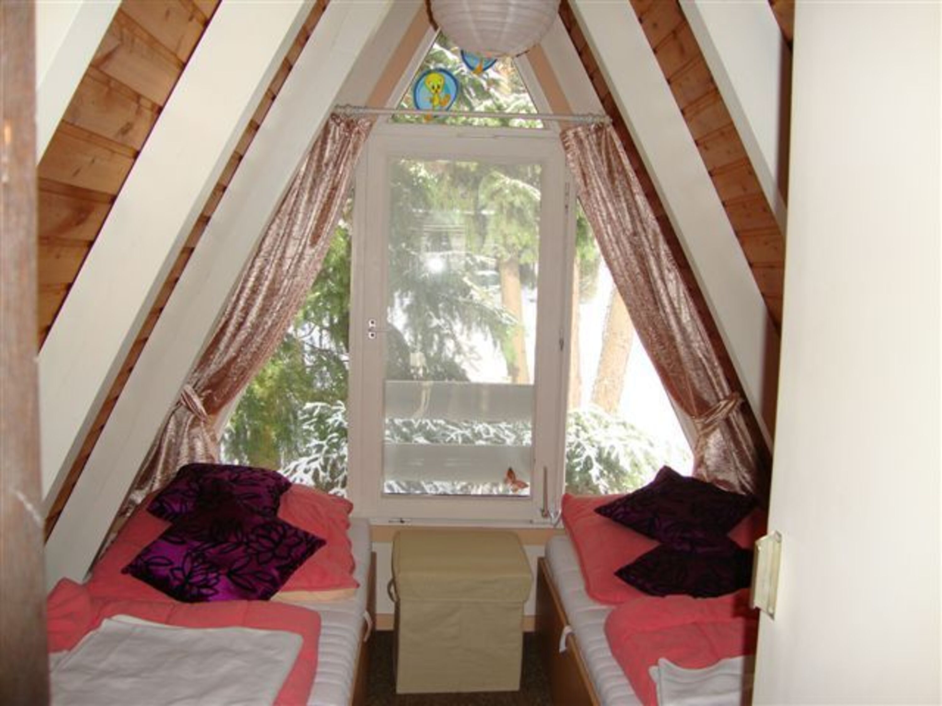 Schlafzimmer kleineres