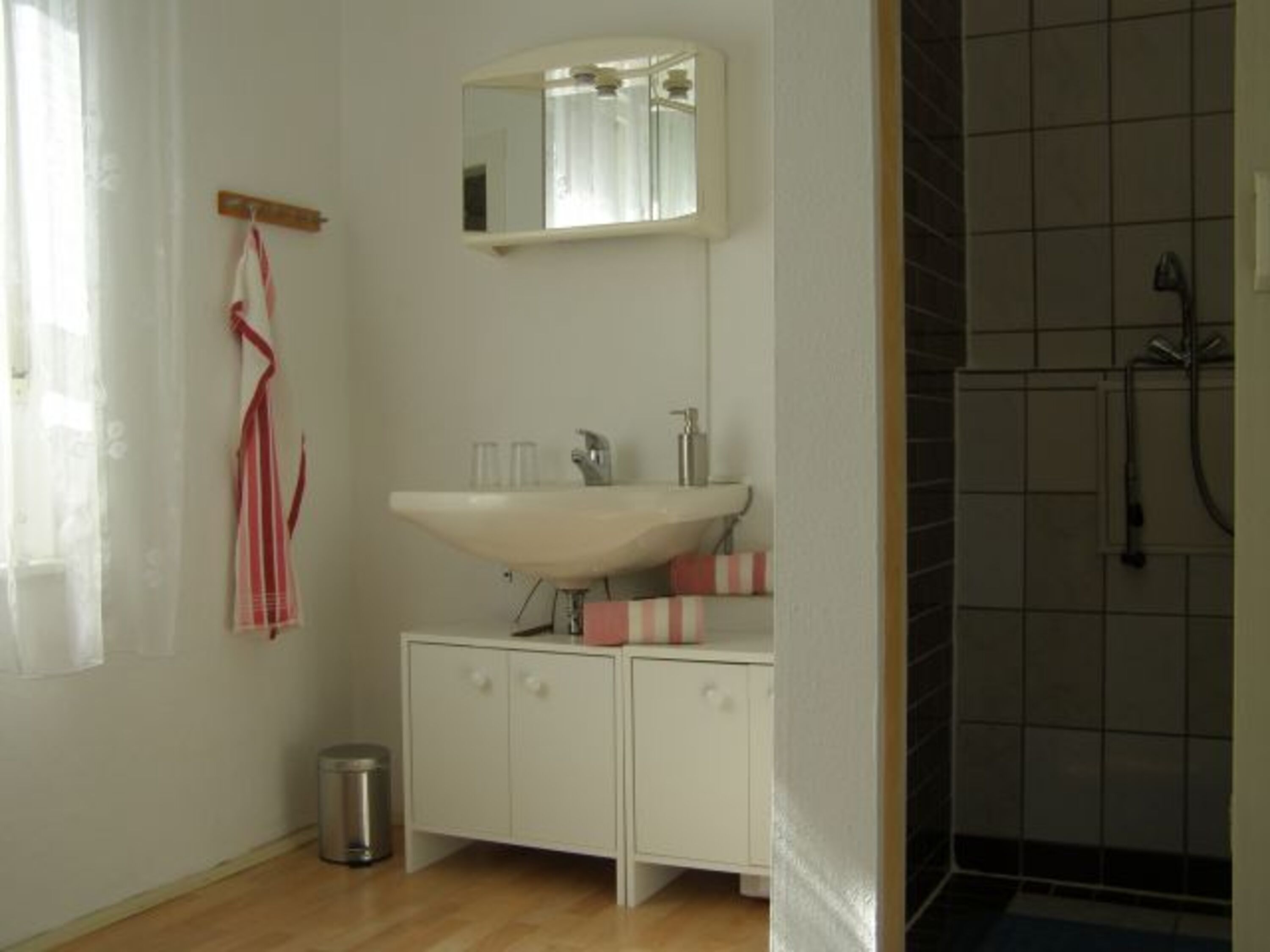 Bad mit Dusche