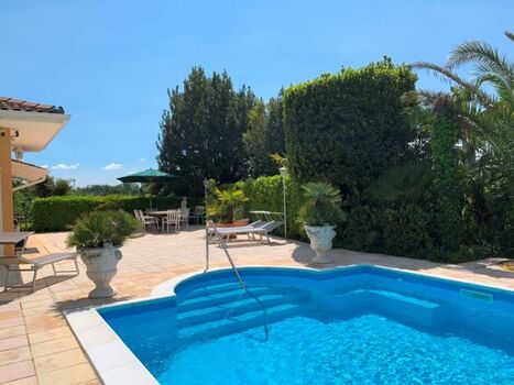 Pool Bereich