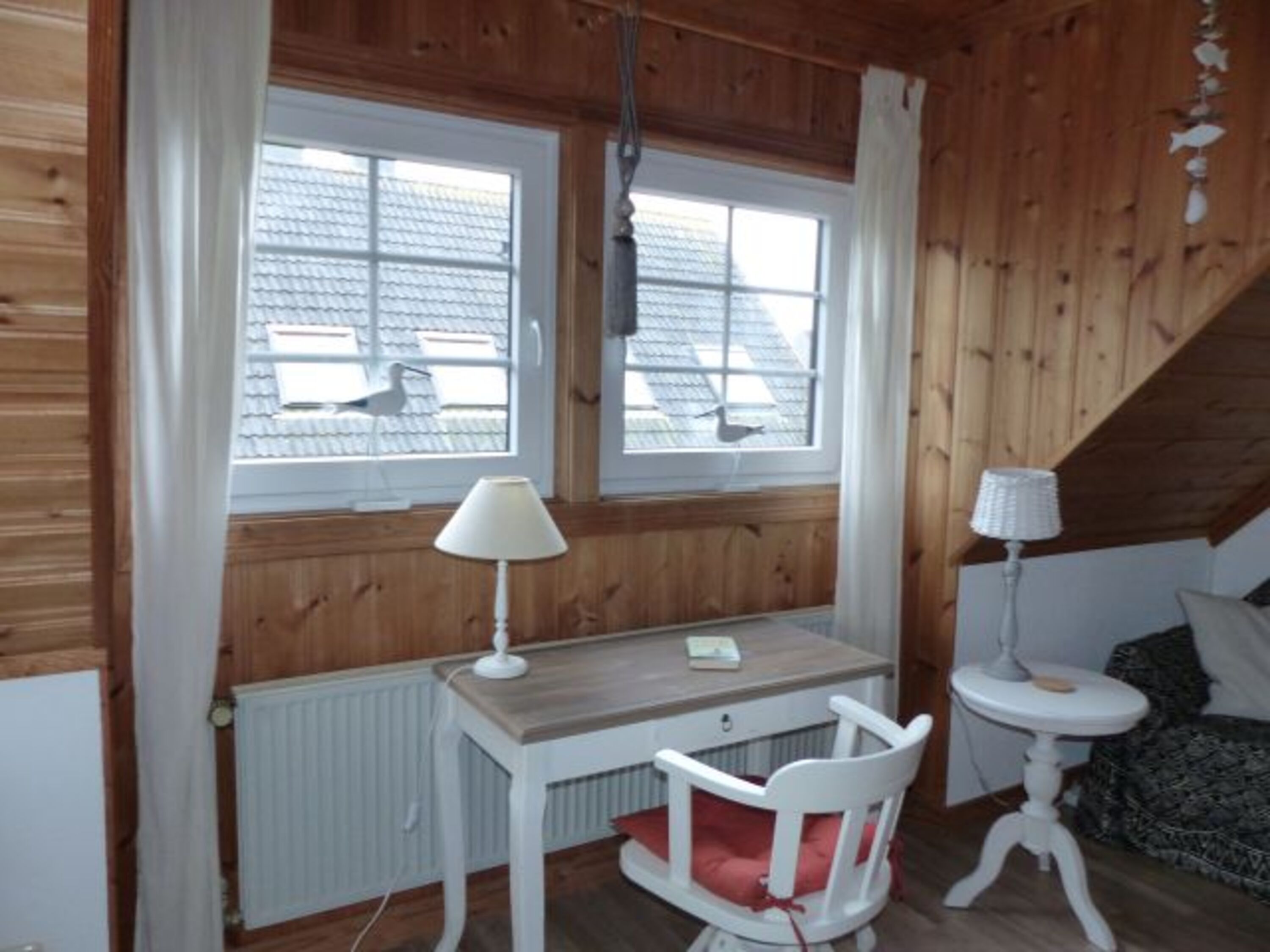 Schreibtisch