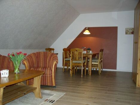 Wohnzimmer/Essecke