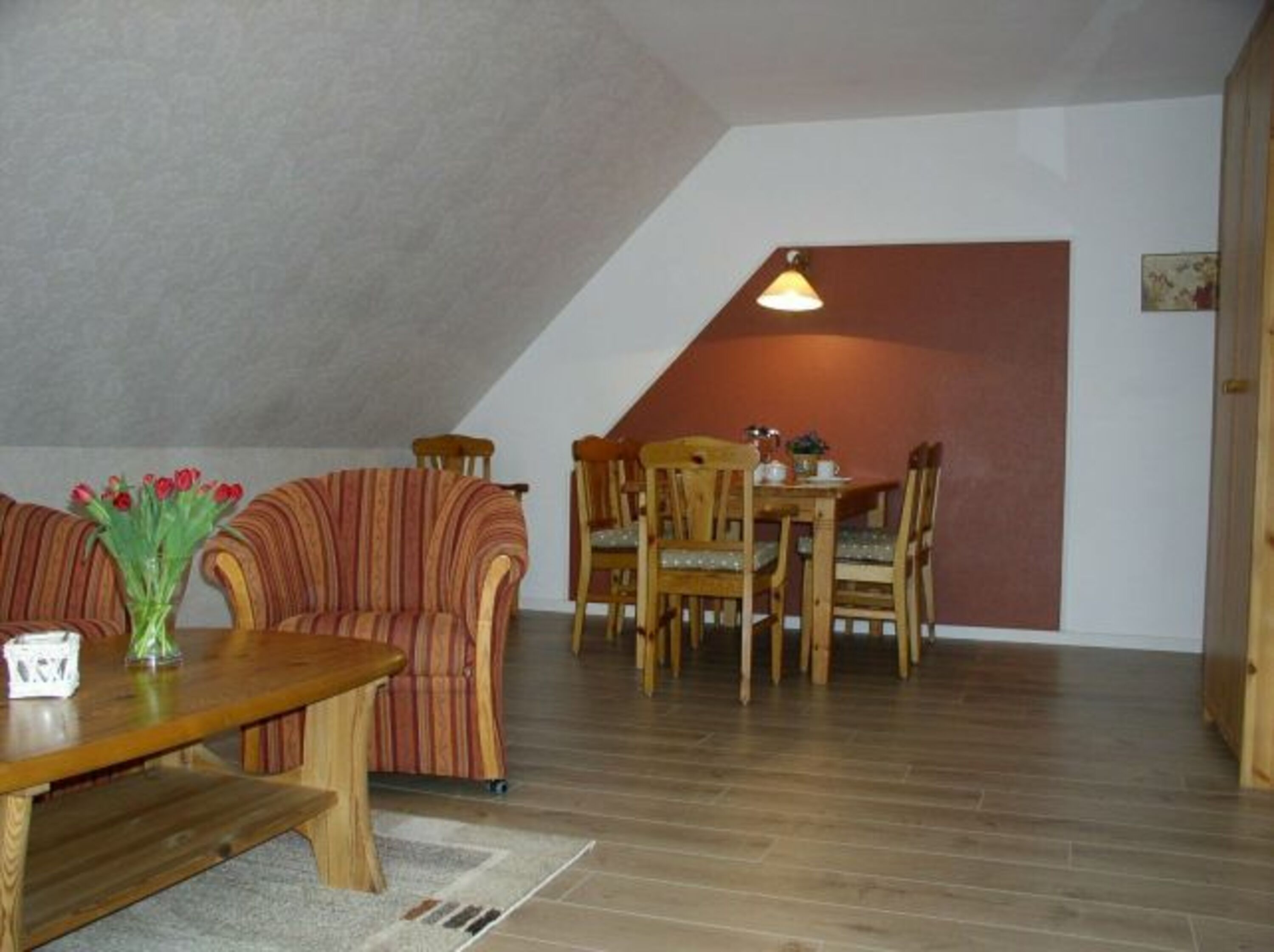 Wohnzimmer/Essecke