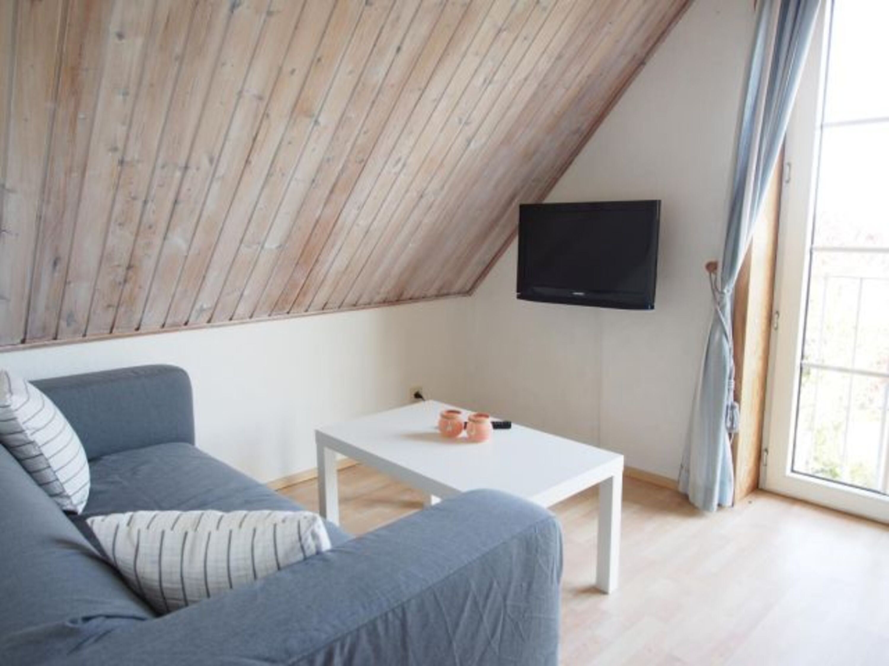 Fernseh- und Aussichtszimmer