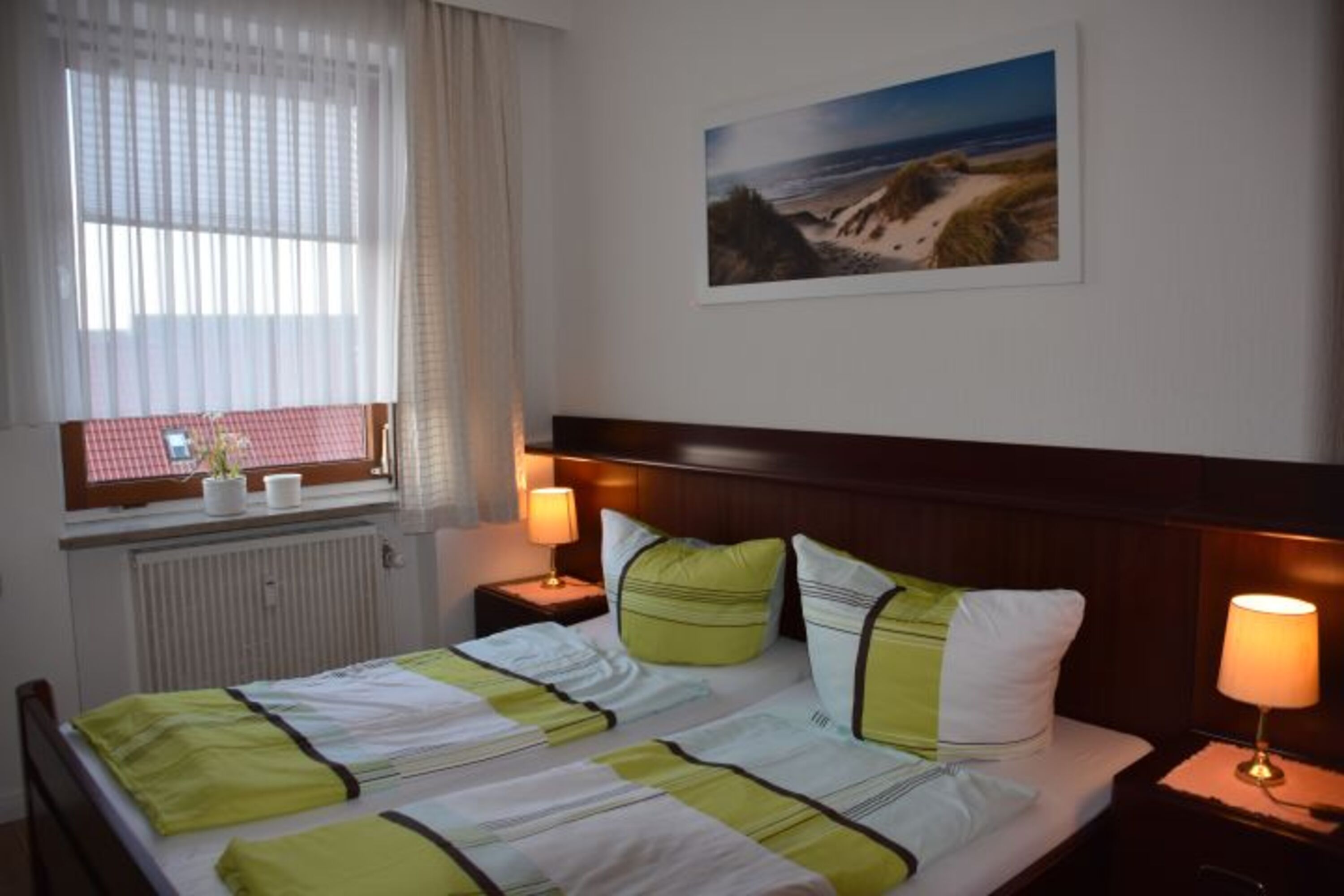 Schlafzimmer mit Doppelbett
