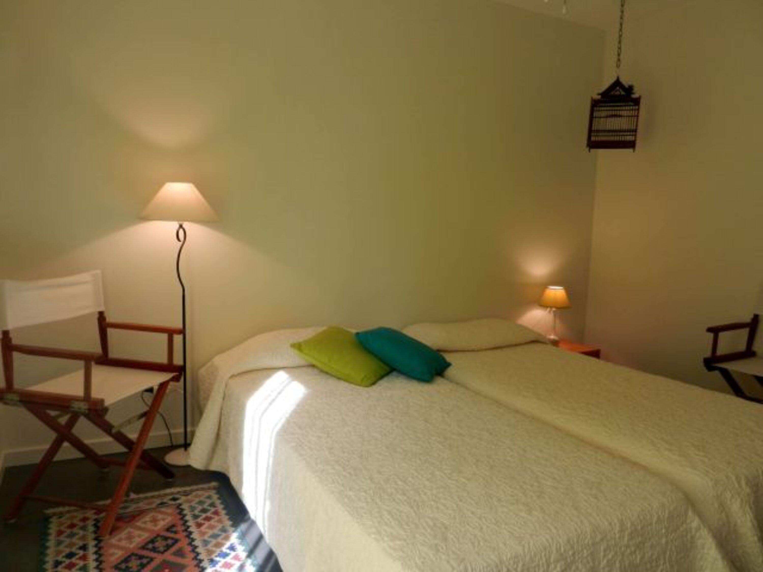 Erstes Schlafzimmer