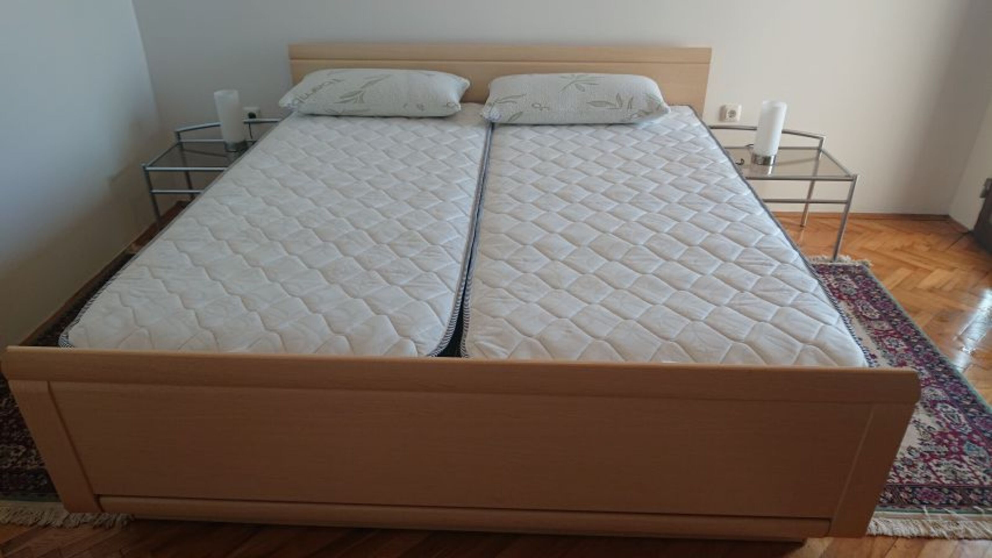 Schl.-Zi. 1 , 2x2m Bett, mit Balkon und Meeresblick