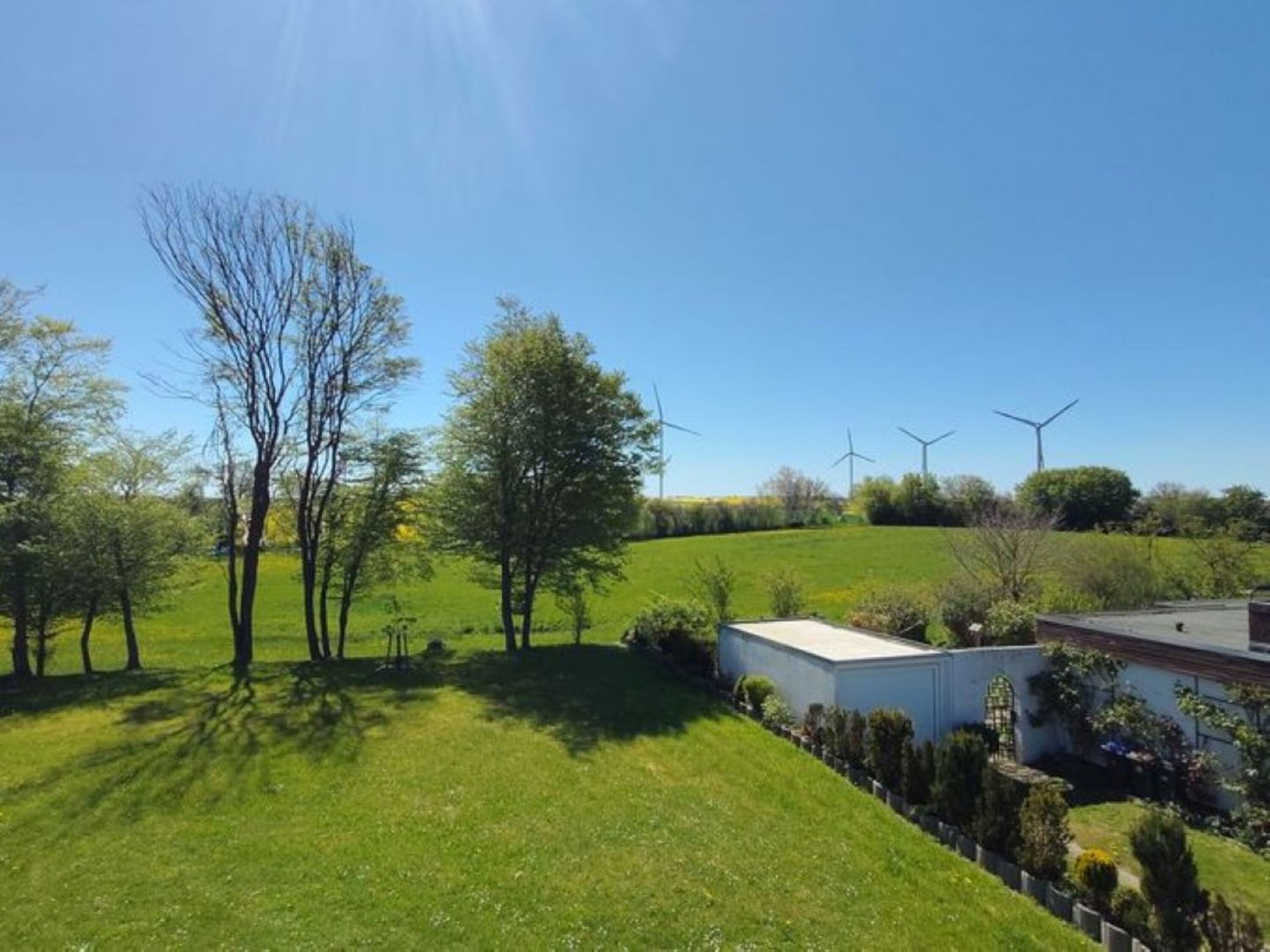 mit Weitblick in die Natur