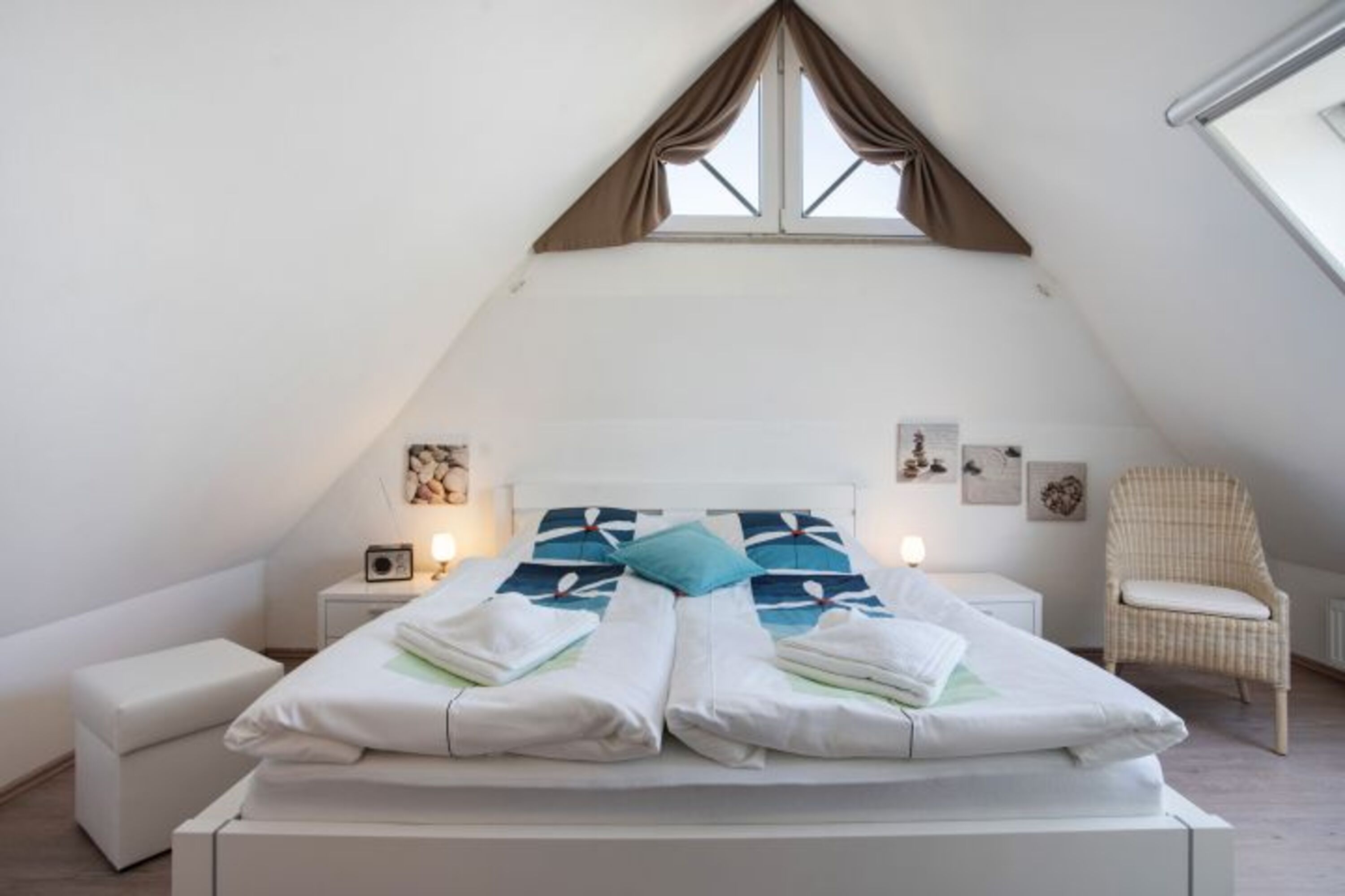 Gemütliches Schlafzimmer im Spitzboden