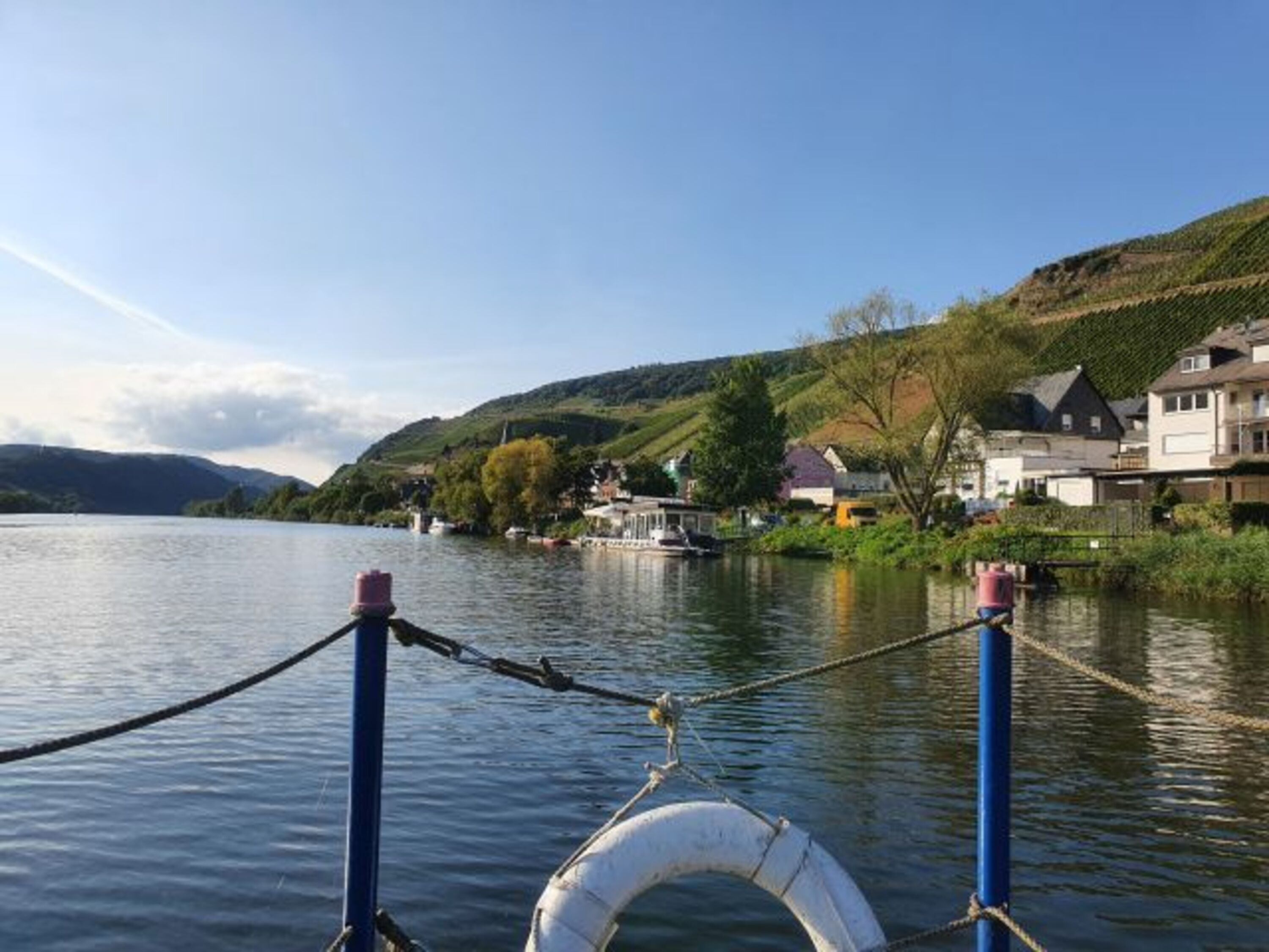 Oder eine Schifffahrt mit dem Pöntchen auf der Mosel