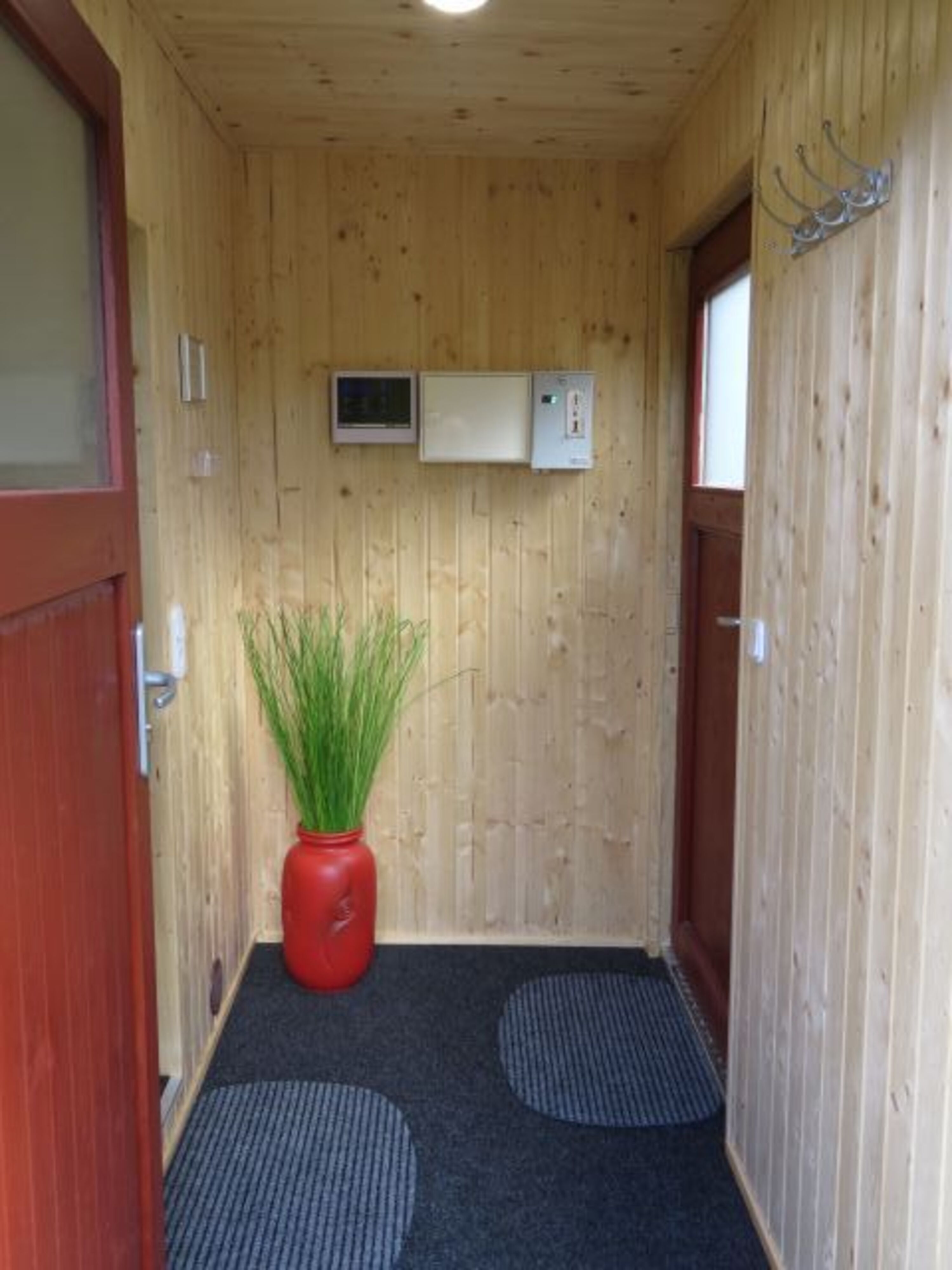 Vorraum Gartensauna