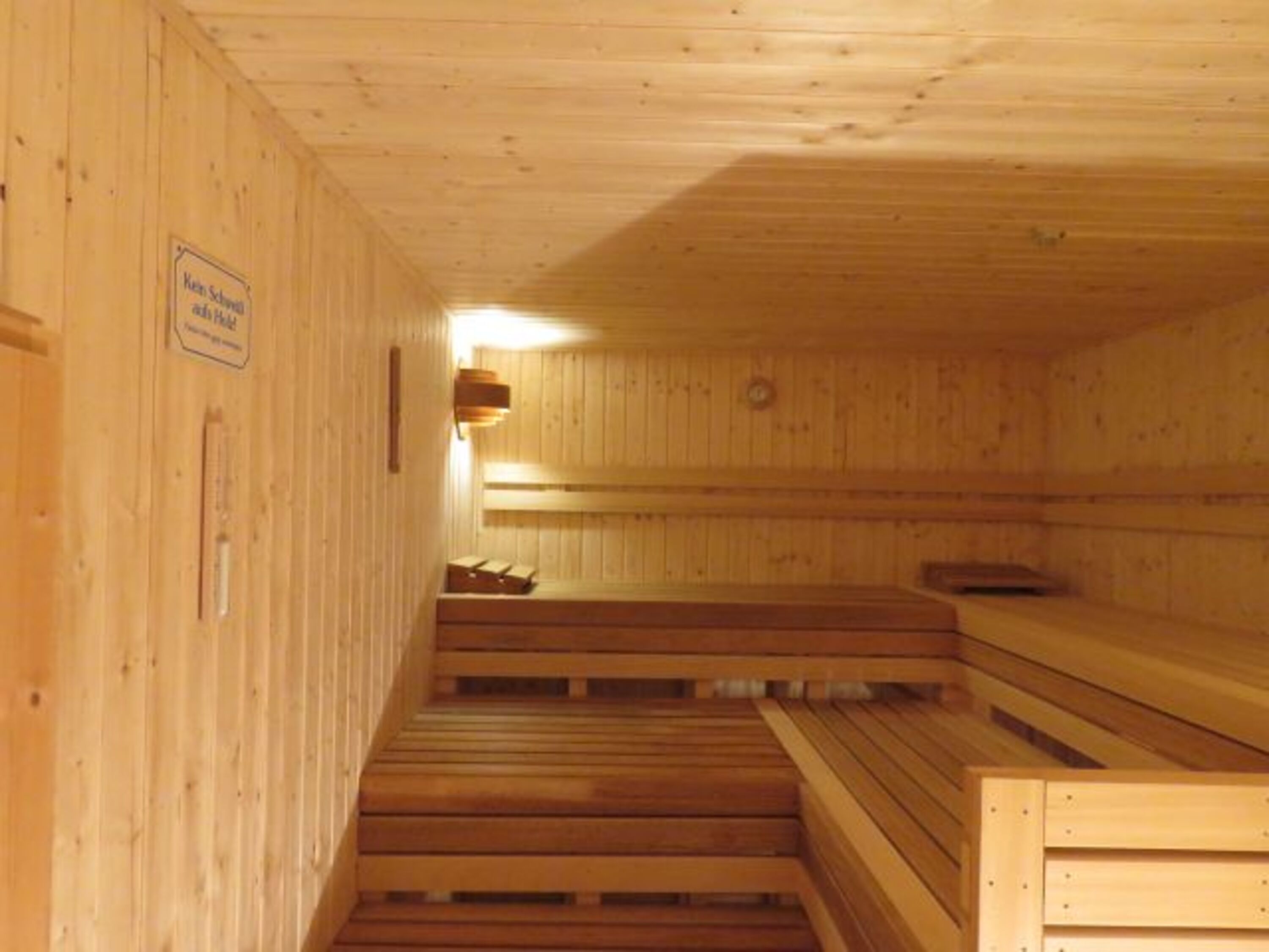 Gartensauna innen
