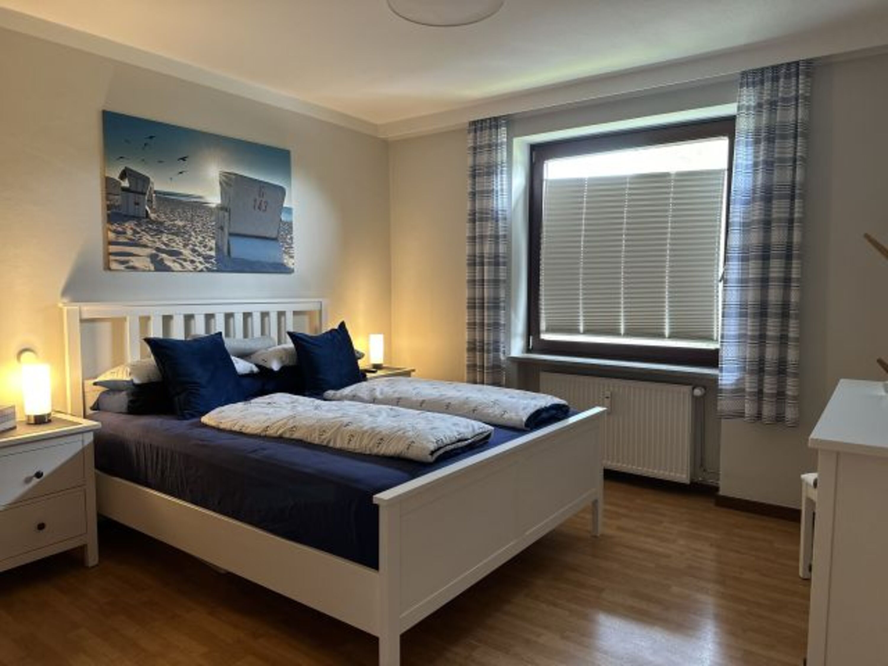 Schlafzimmer mit Doppelbett
