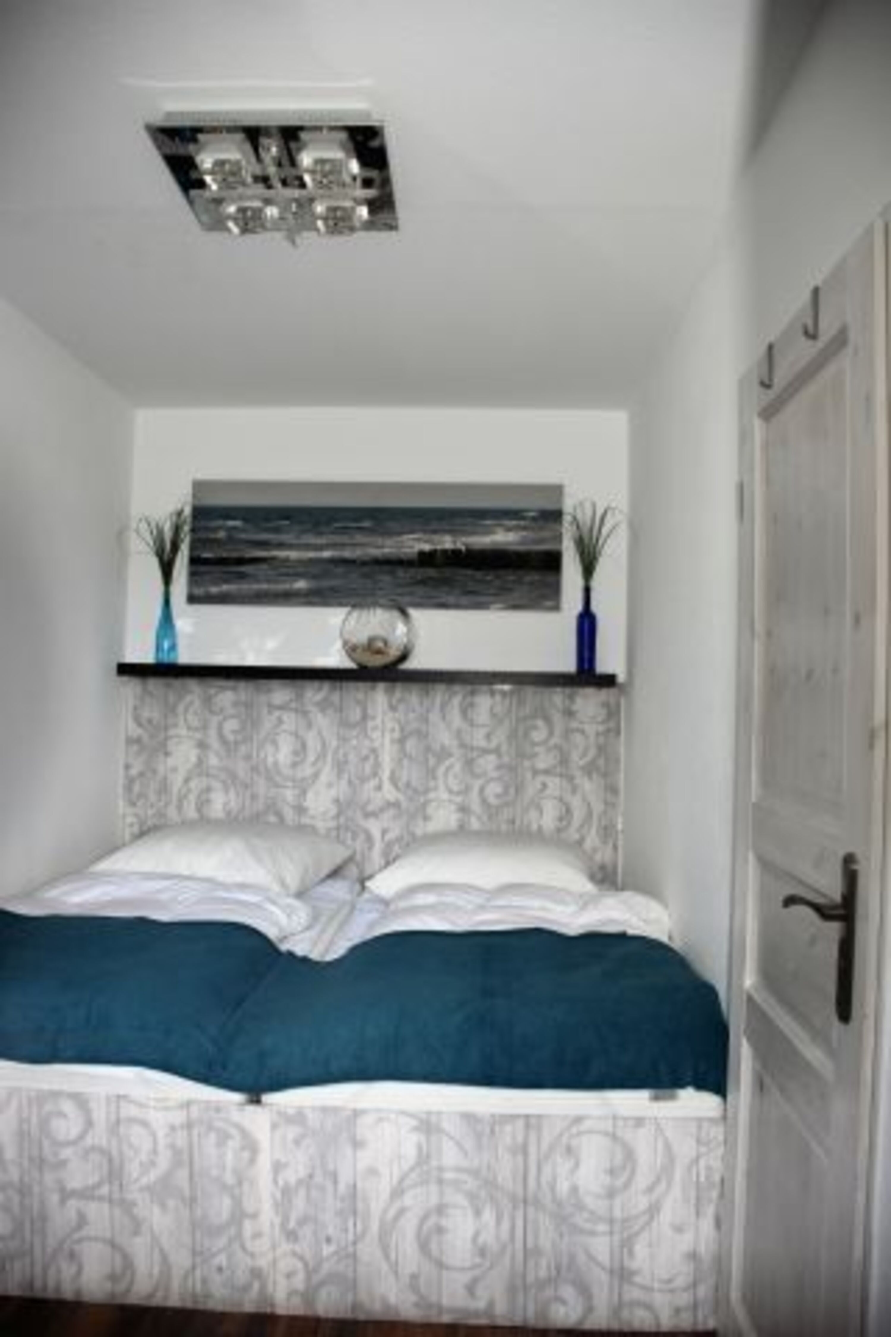 Schlafzimmer mit Doppelbett