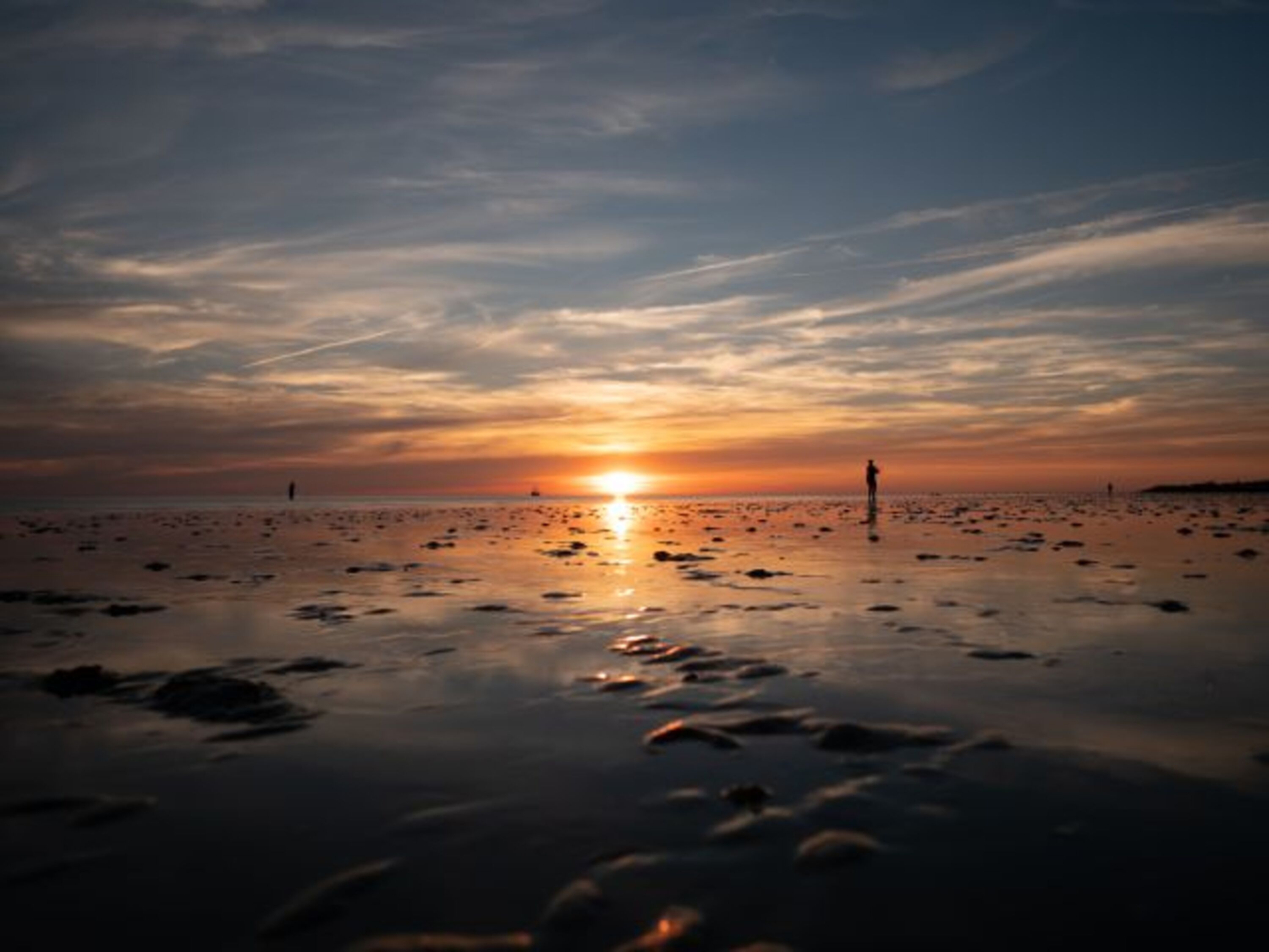 Sonnenuntergang im Watt - jeden Tag anders