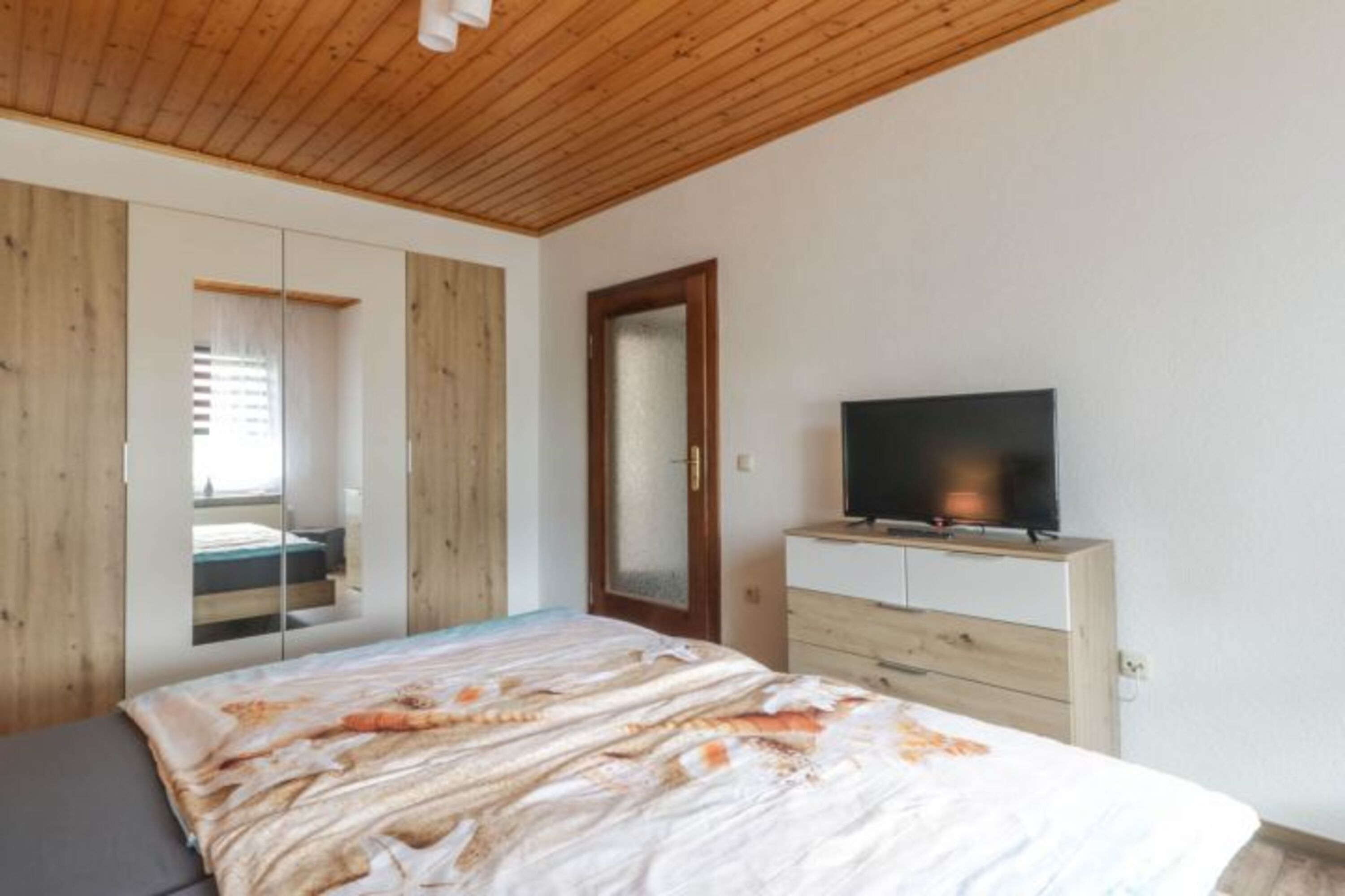 1. Schlafzimmer