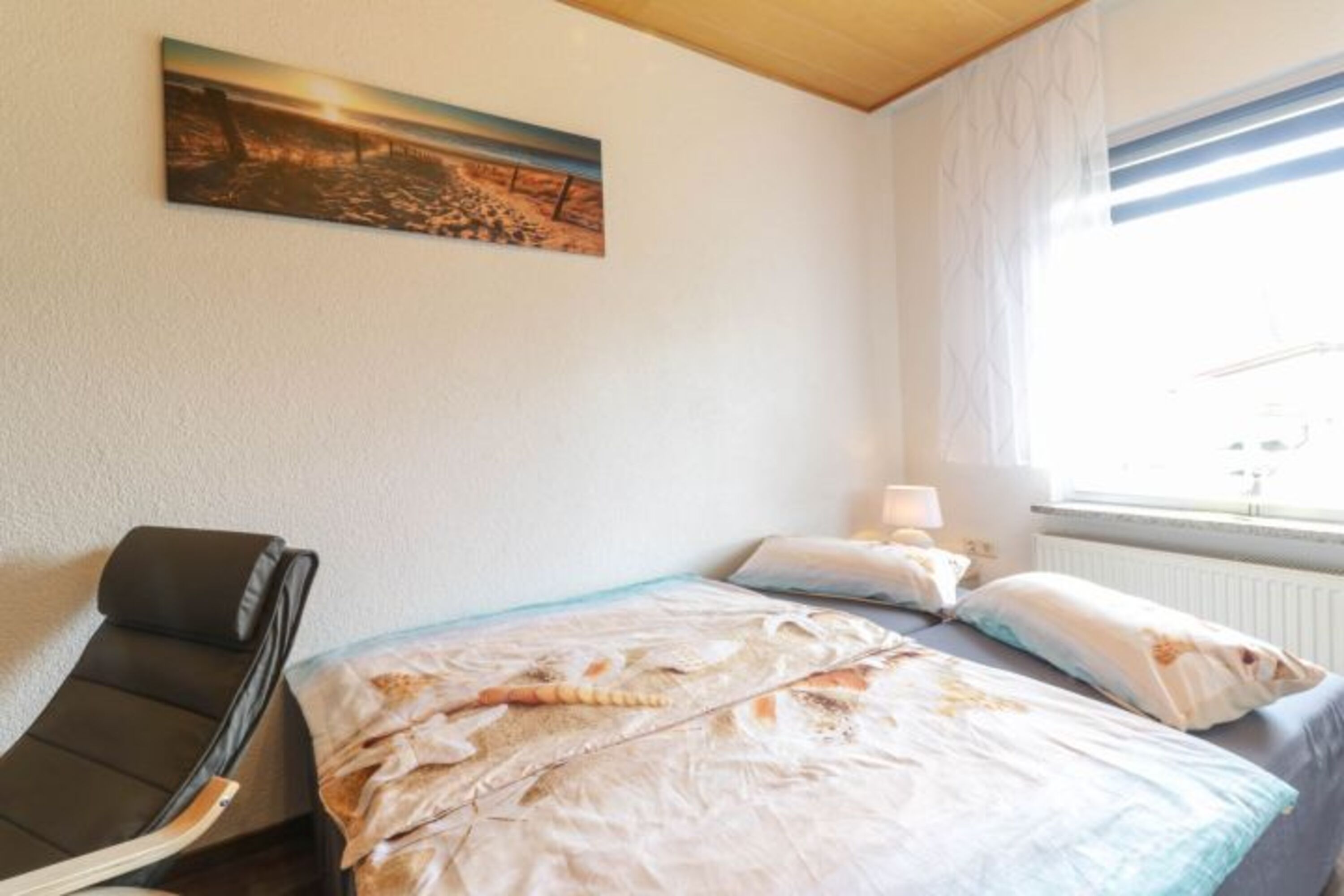 2. Schlafzimmer