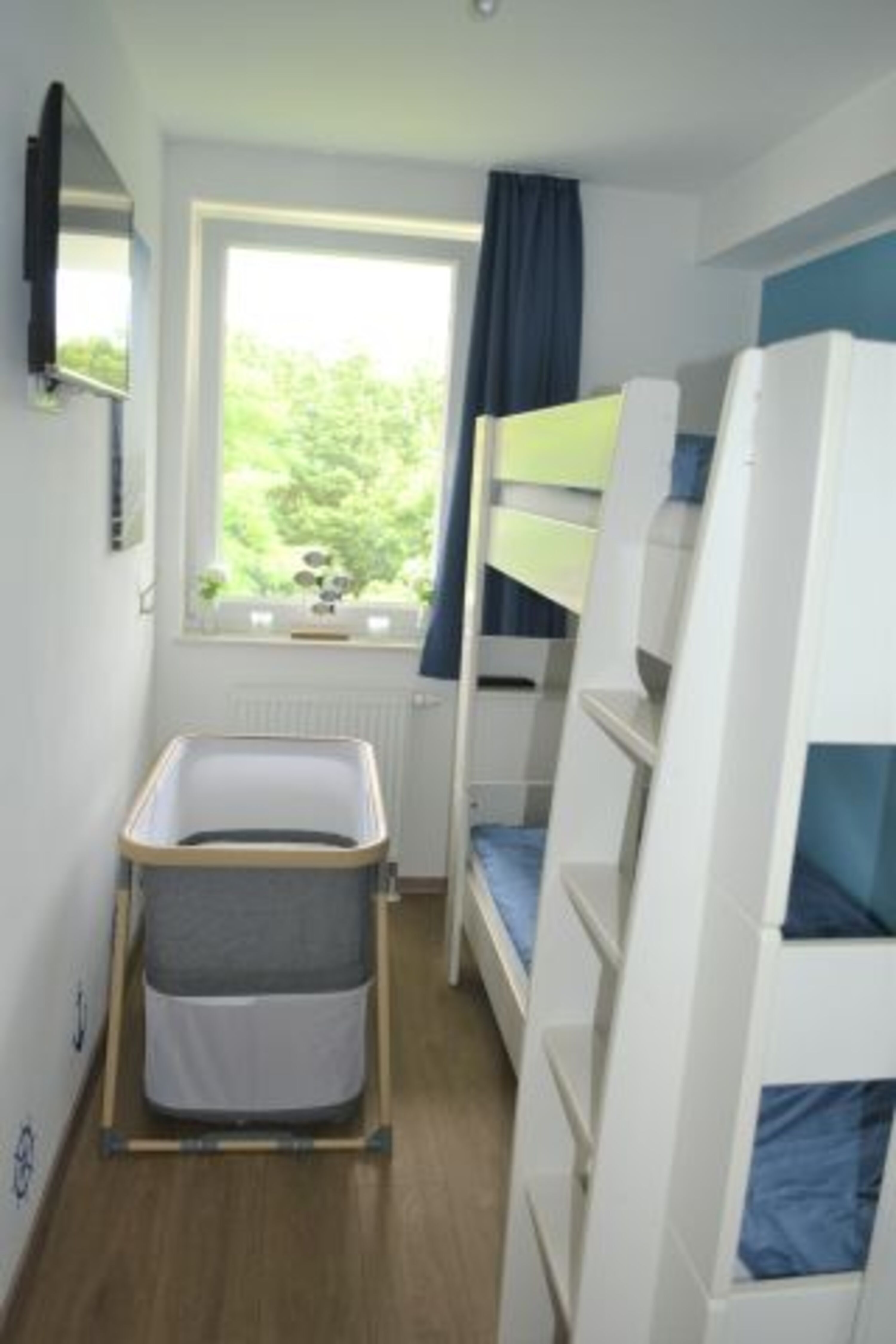 2, Schlafzimmer mit Etagenbett