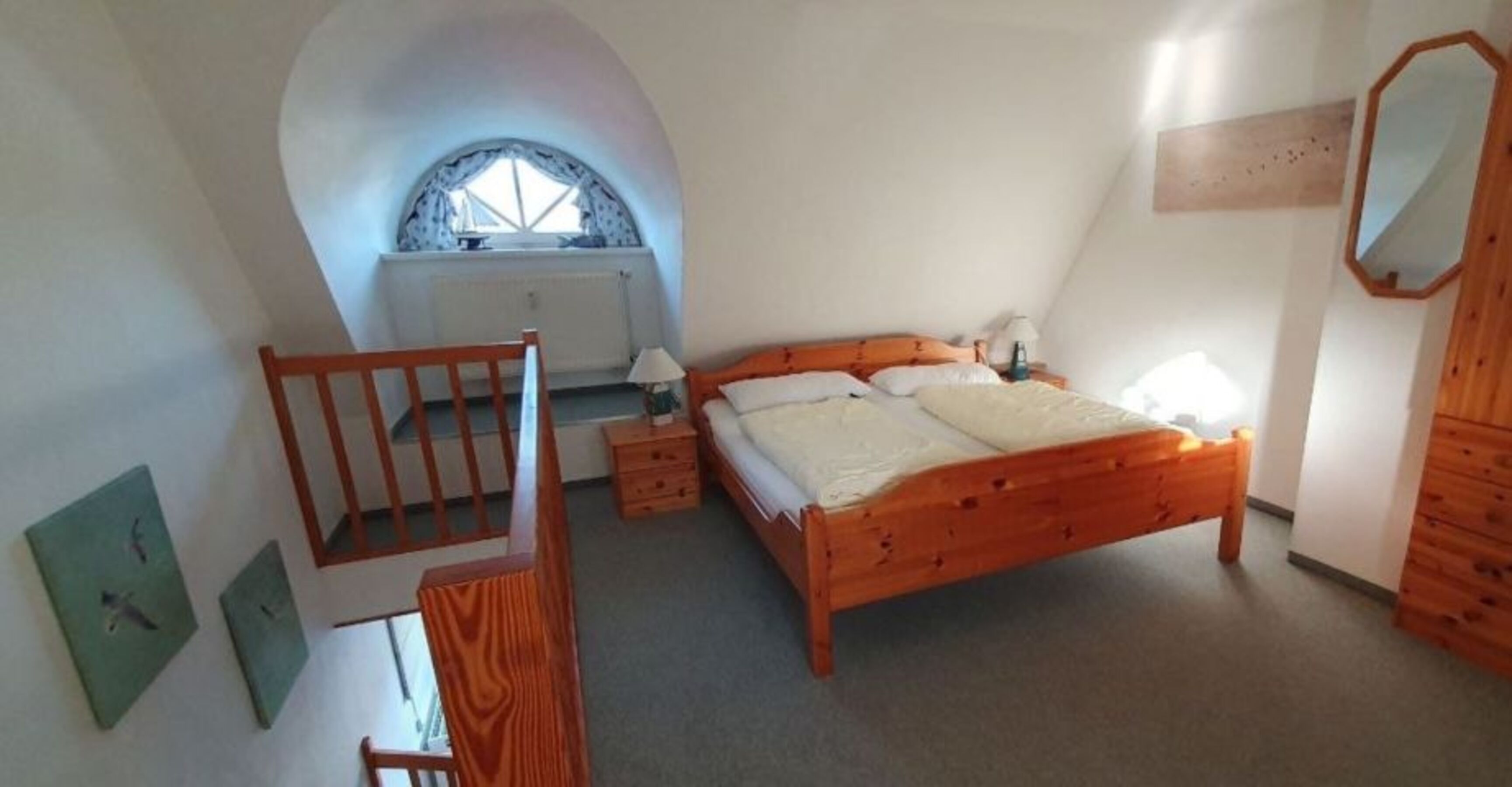 Doppelbett 1,80mx2m unter Reet im DG