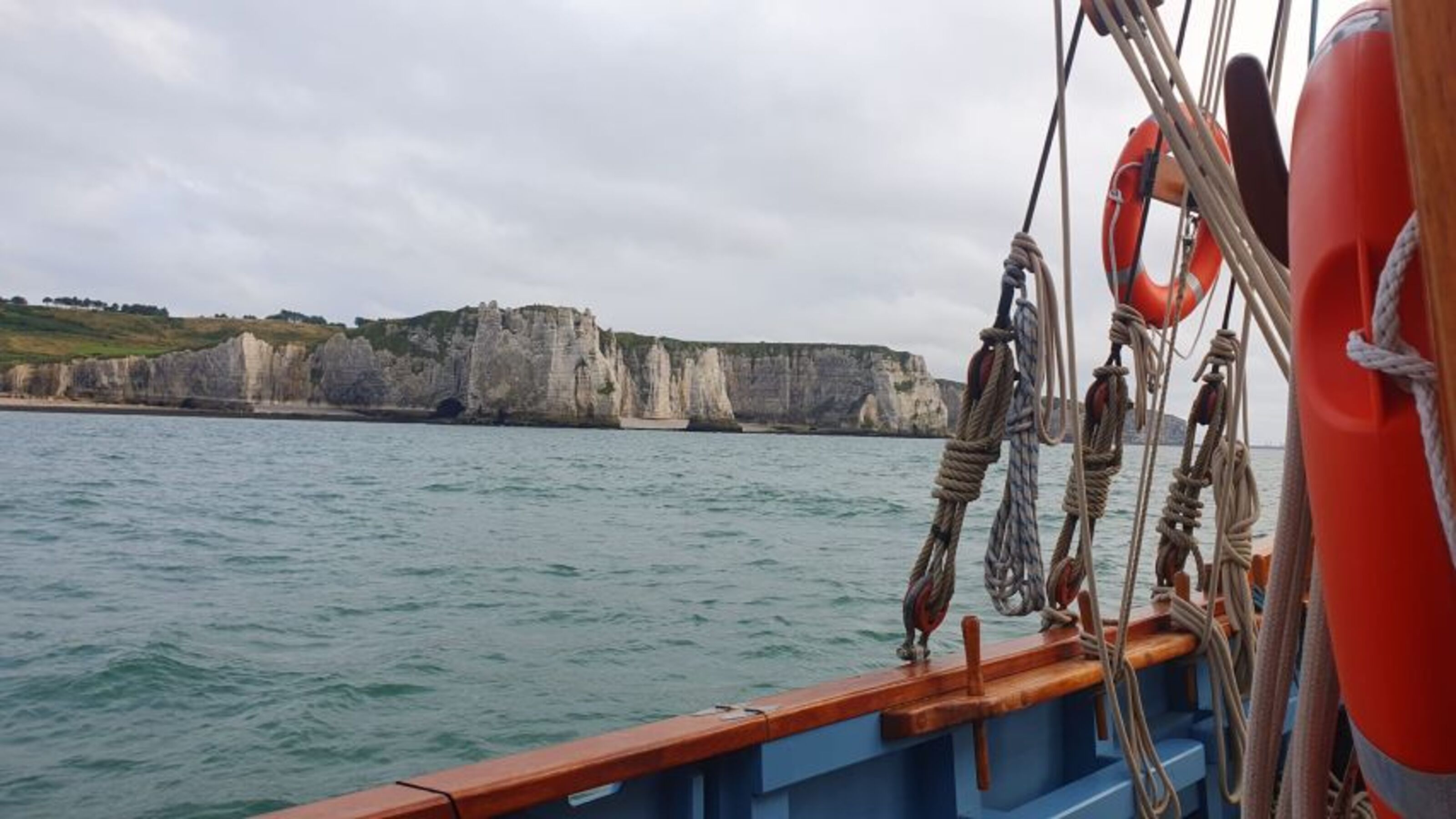 Bootsfahrt Fécamp - Etretat. Vor den Kreidefelsen von Etretat