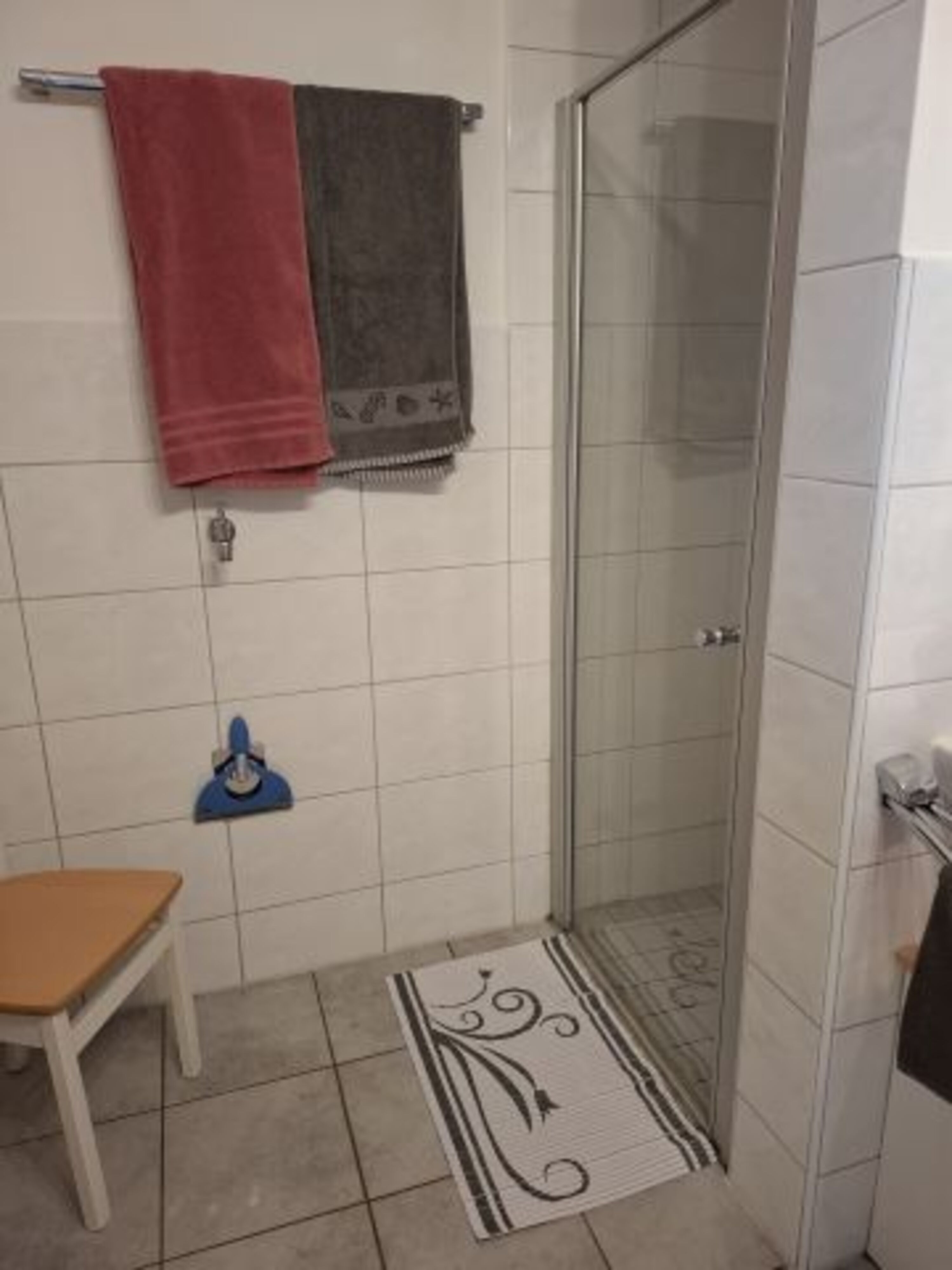 Bad mit Dusche