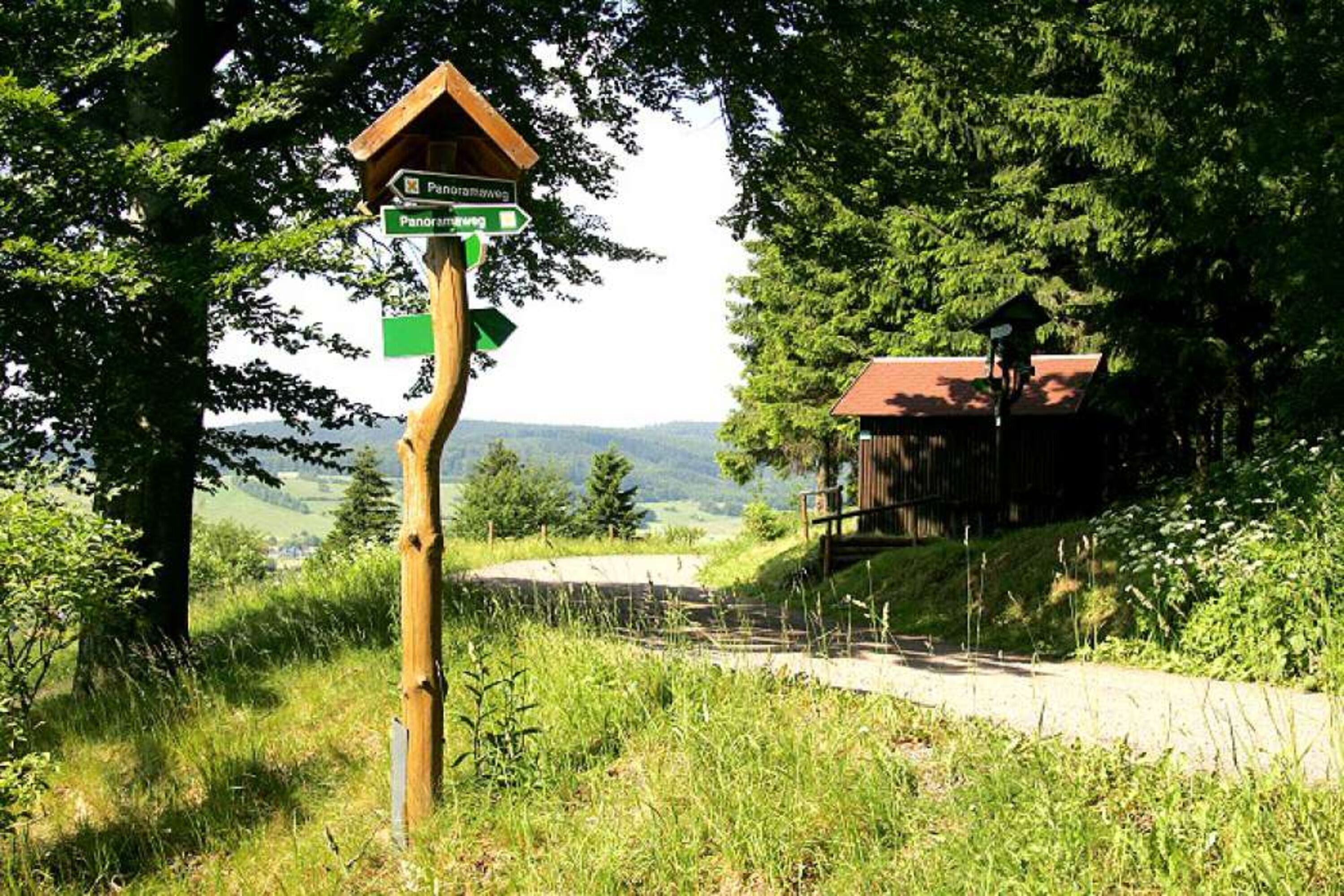 Wandern: Panoramaweg um Brotterode