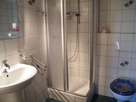 Duschbad mit WC