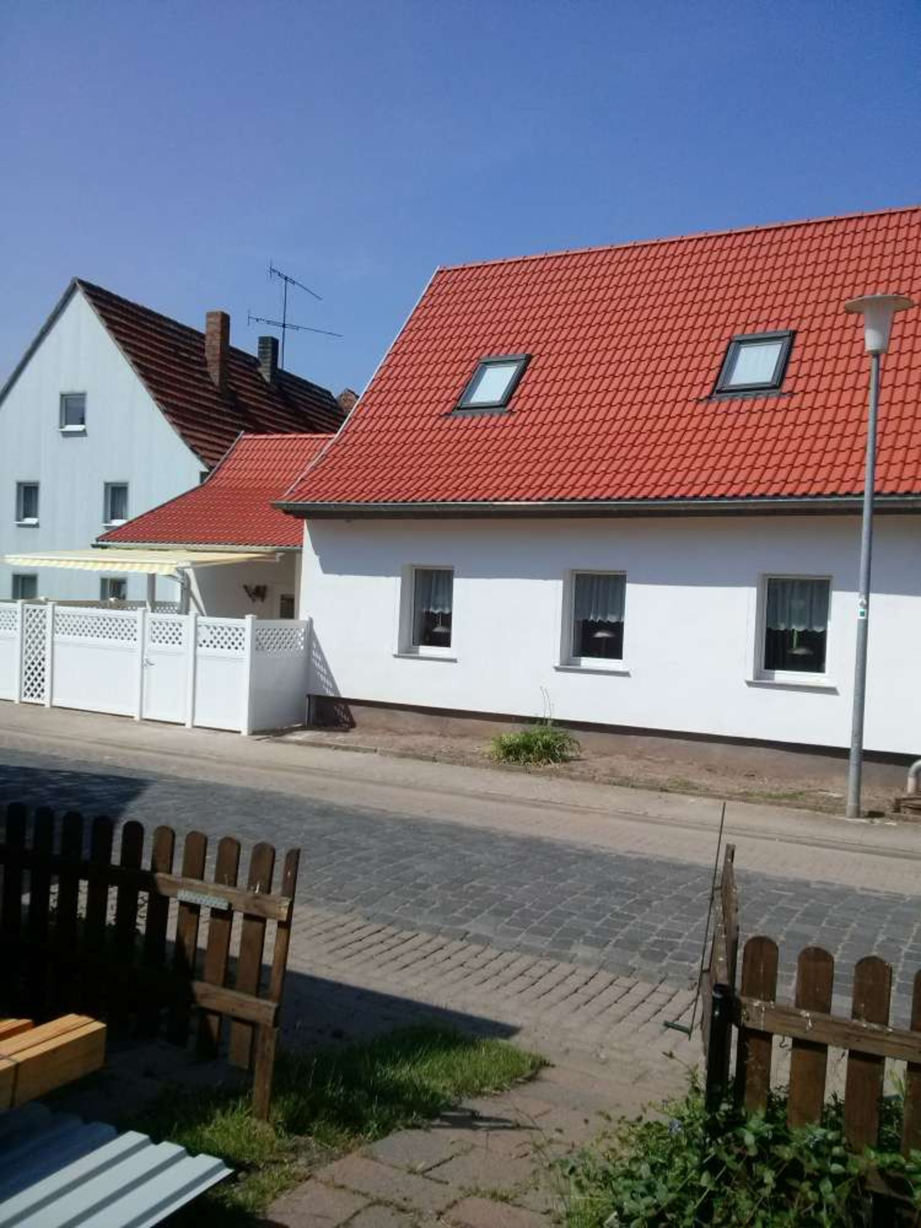 Ferienhaus Dorfstr.1 ca.400 m vom Grdst.Dorfstr.29 entfernt.