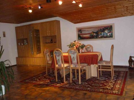 Essplatz im Wohnzimmer