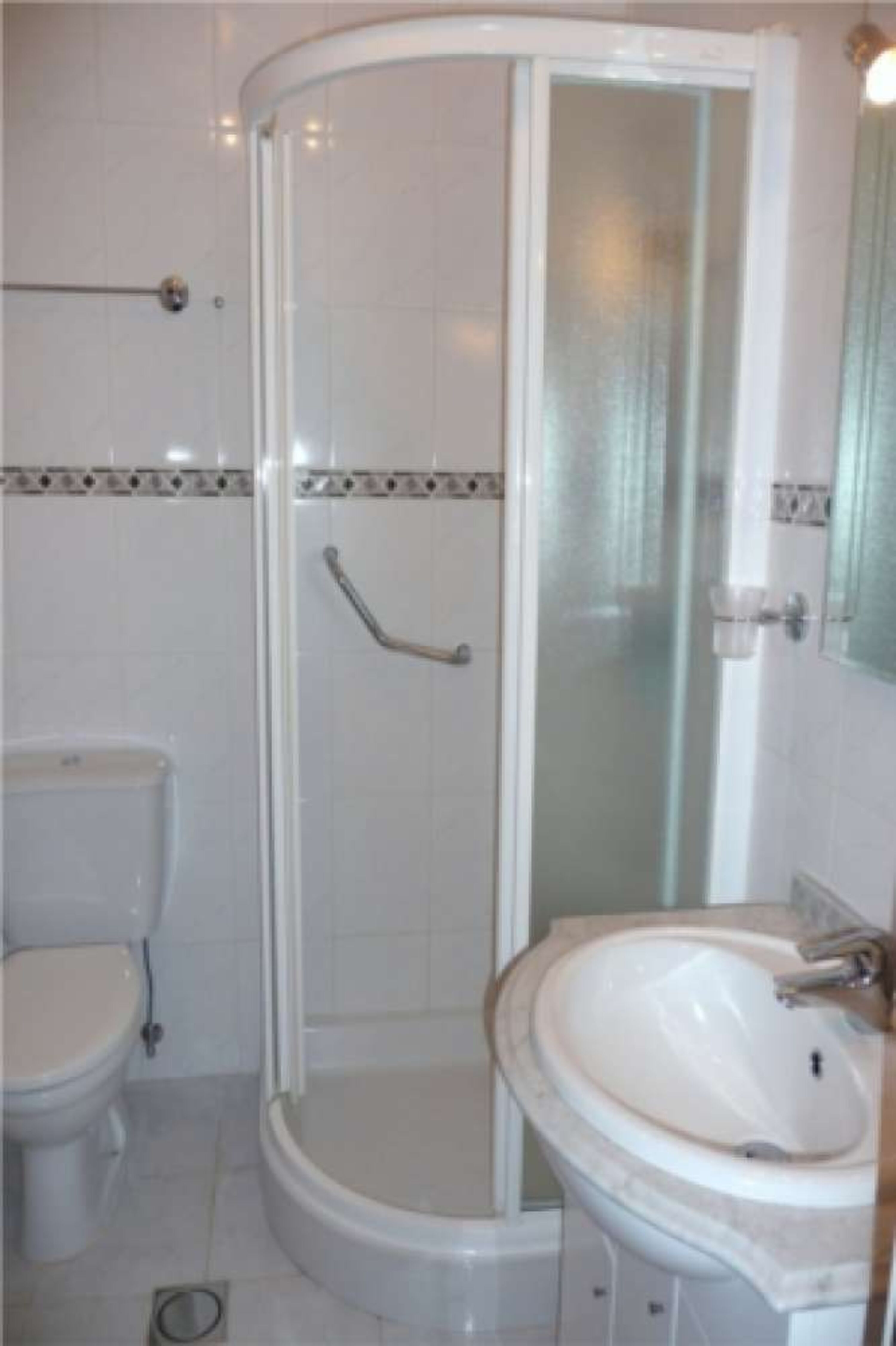 Bad mit Dusche