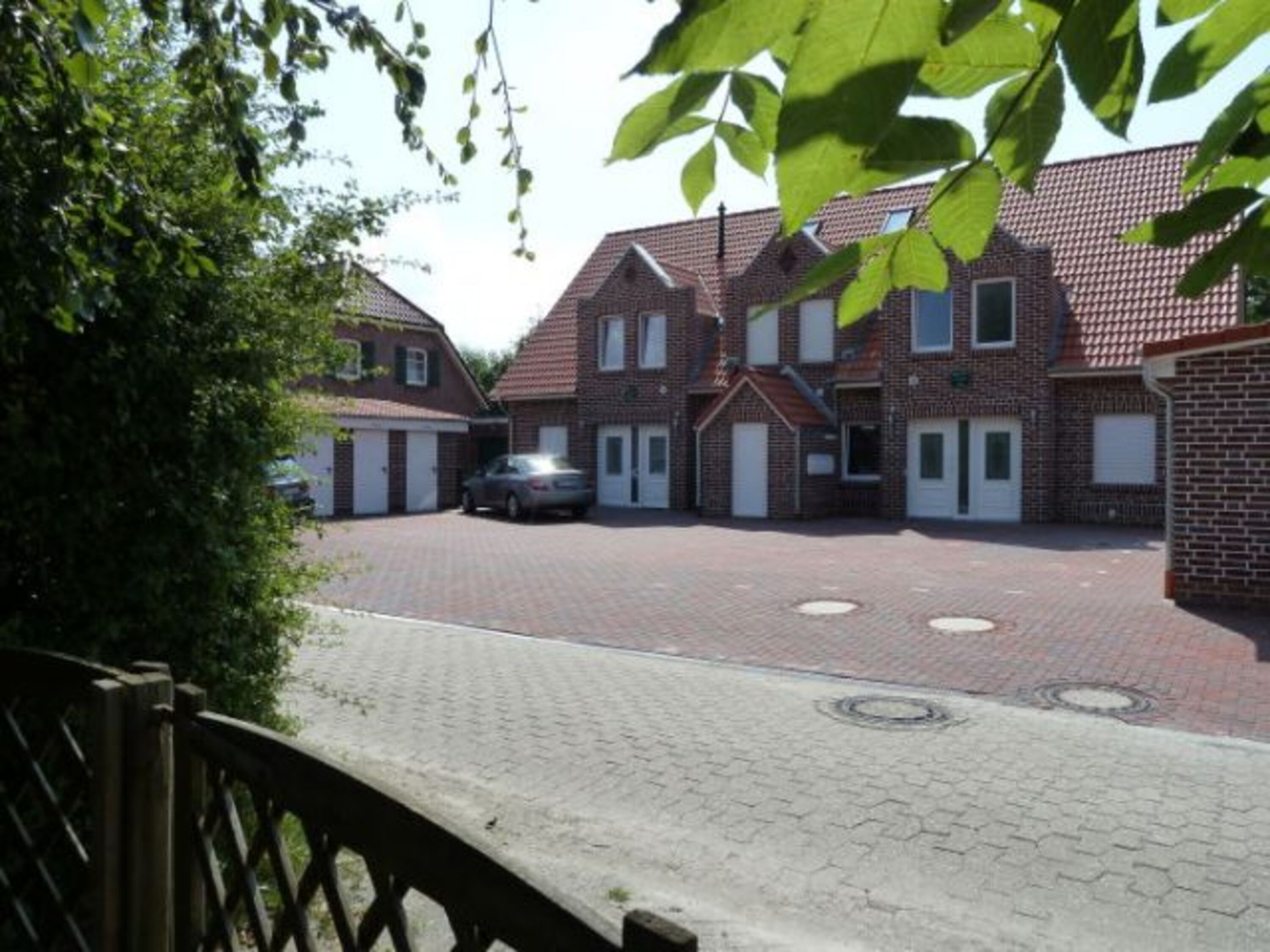 Straßenansicht des Hauses