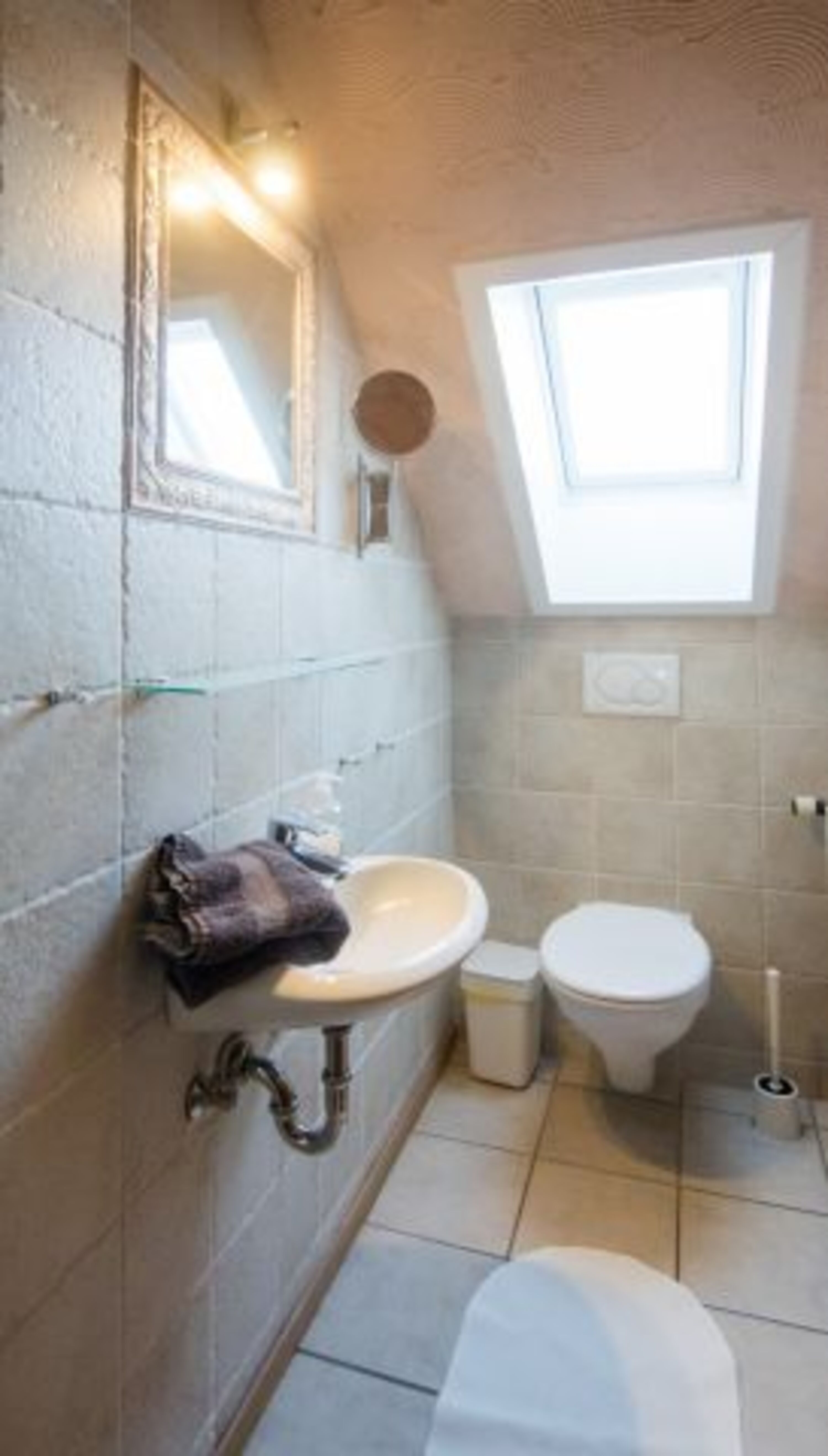 WC separat vom Duschbad 