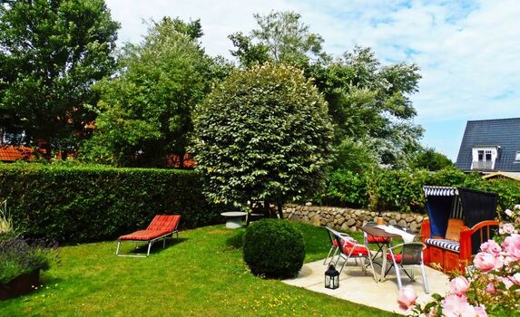 Garten Ferienwohnung SYLTER DEICHWIESEN