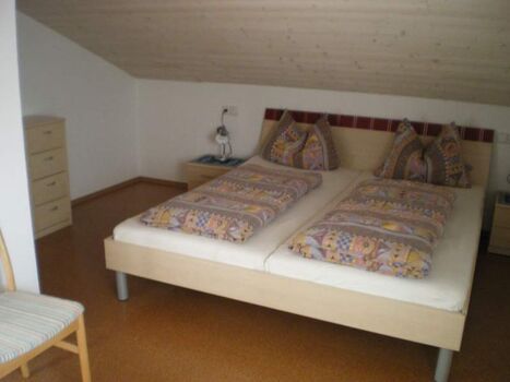 Sehr schönes Schlafzimmer