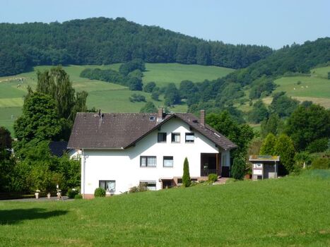 Unser Ferienhaus mit den 3 Ferienwohnungen