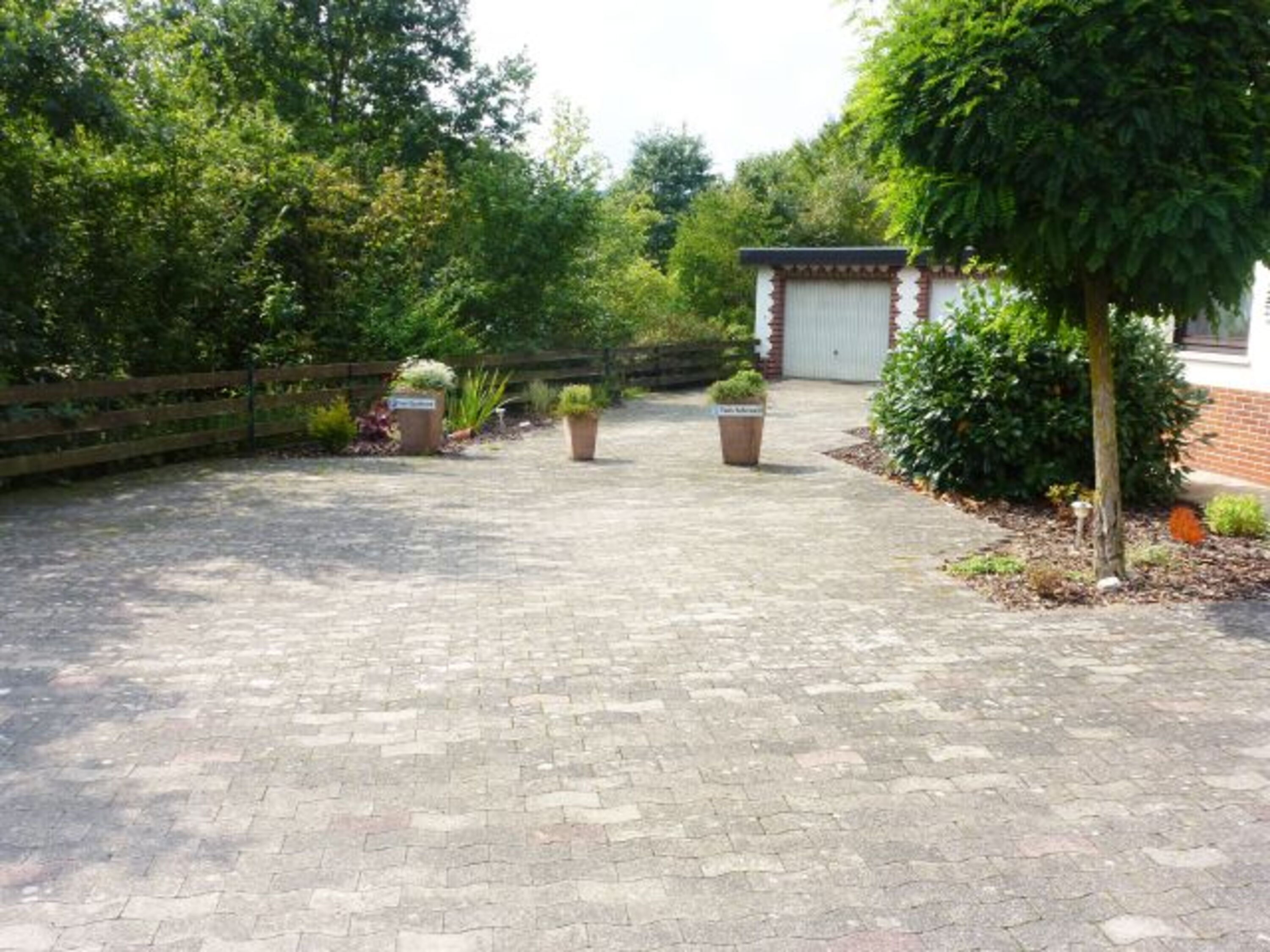 Der große Hof vom Ferienhaus